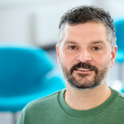 Picture Prof. Dr. Tim Mathes